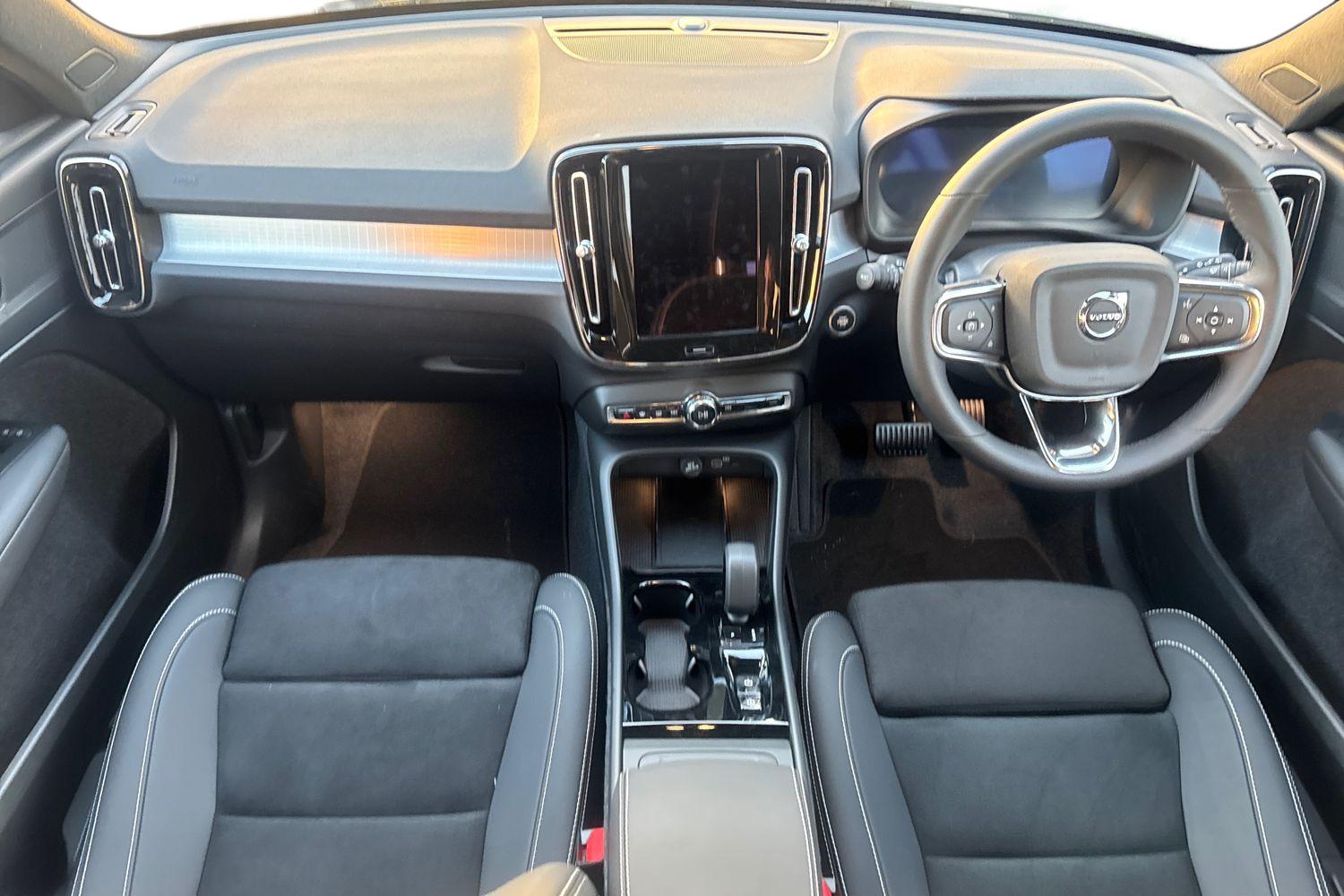 Used Volvo XC40 2025 for sale - 76614823: Photo 6