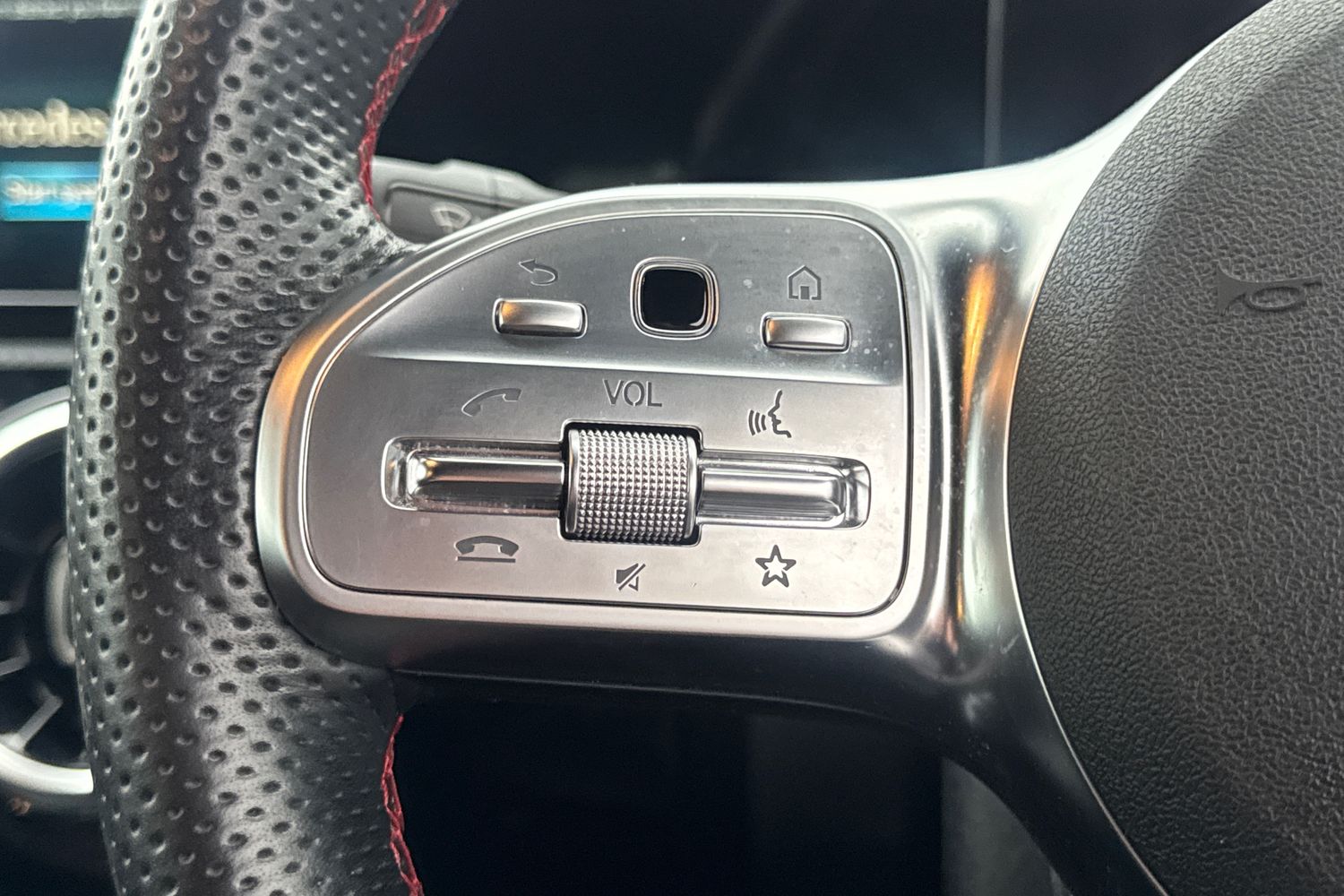 Used Mercedes-Benz A-Class 2021 for sale - 76415250: Photo 11