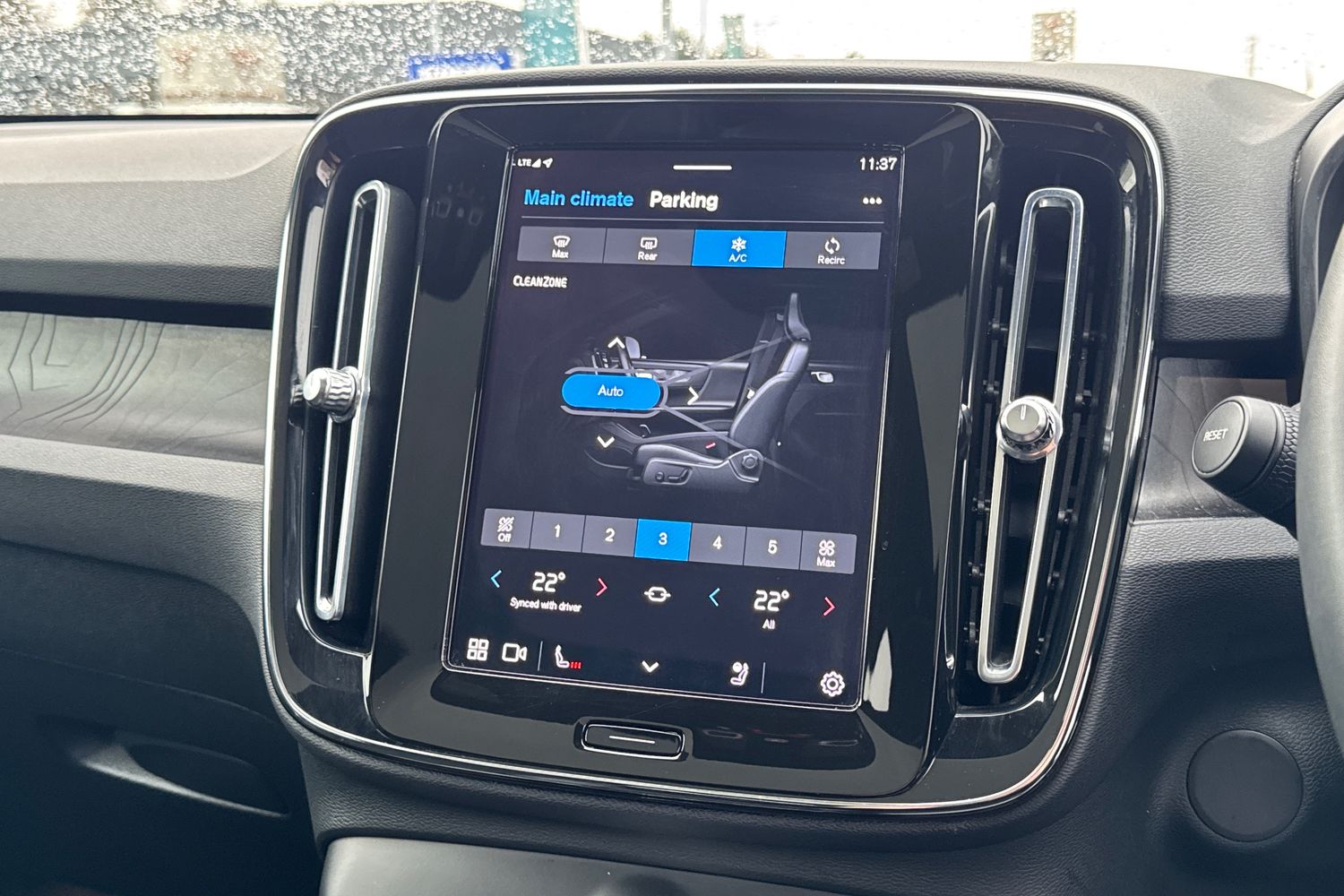 Used Volvo C40 2022 for sale - 76881735: Photo 24