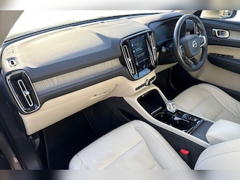 Used Volvo XC40 2019 for sale - 76630165: Photo