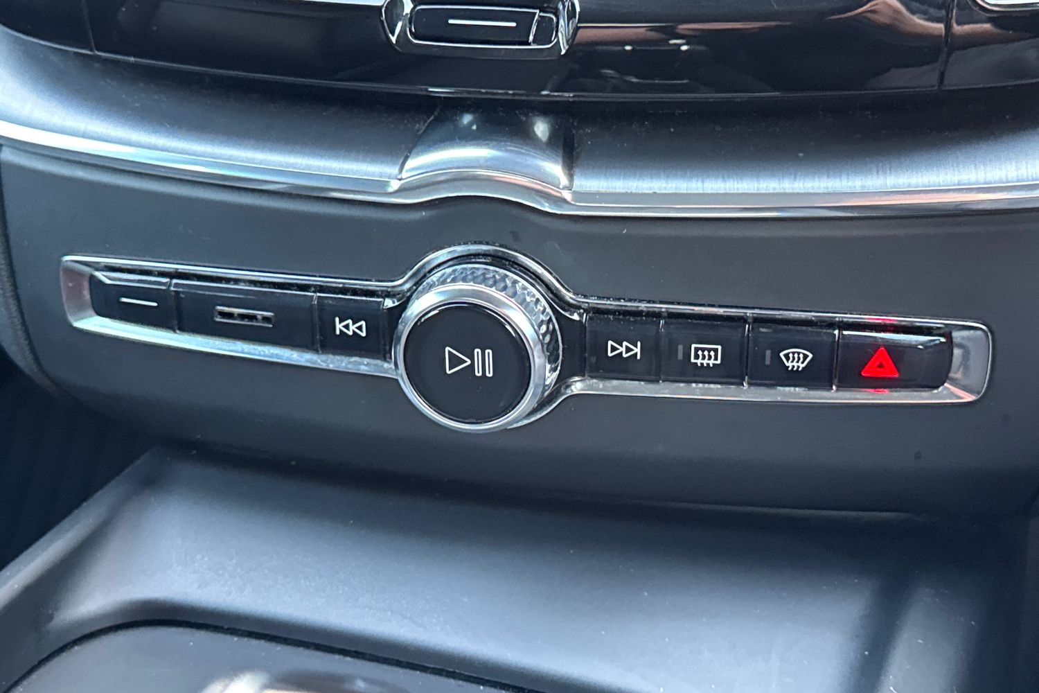 Used Volvo XC60 2018 for sale - 76544507: Photo 14