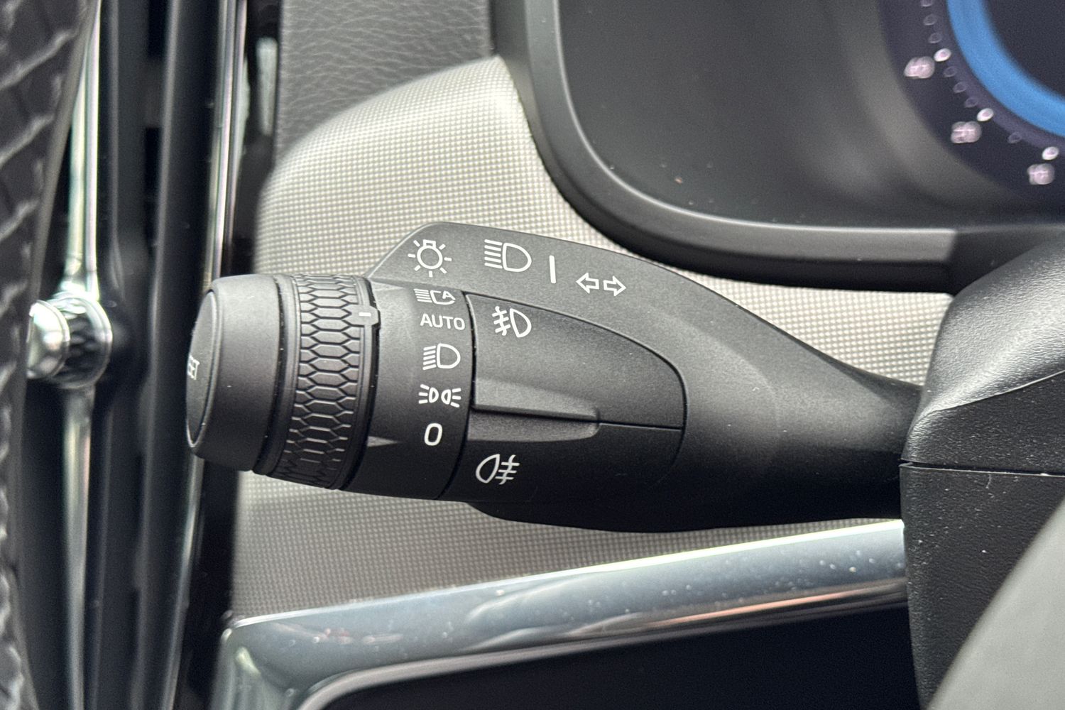 Used Volvo V90 2025 for sale - 77225077: Photo 32