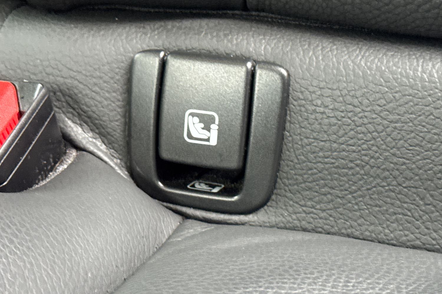 Used Volvo V90 2025 for sale - 77225077: Photo 37