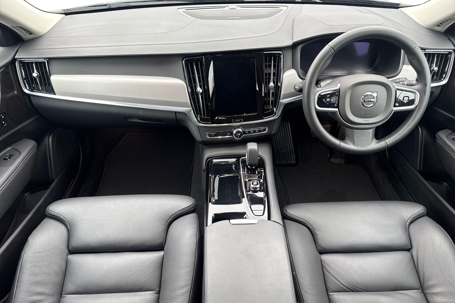 Used Volvo V90 2025 for sale - 77225077: Photo 6