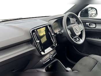 Used Volvo XC40 2024 for sale - 79719415: Photo