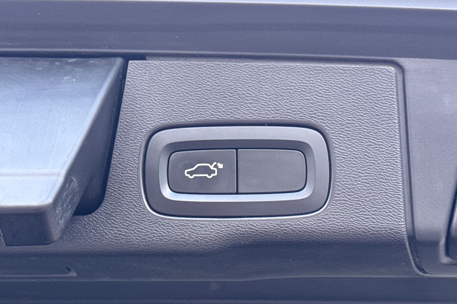 Used Volvo XC60 2019 for sale - 77618981: Photo 38