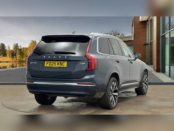 Used Volvo XC90 2025 for sale - 77300447: Photo