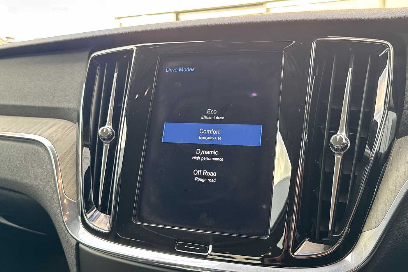 Used Volvo V60 2020 for sale - 76544561: Photo 30