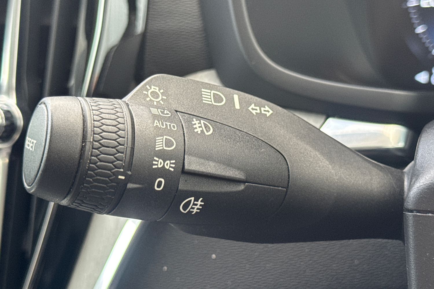 Used Volvo V60 2020 for sale - 76544561: Photo 33