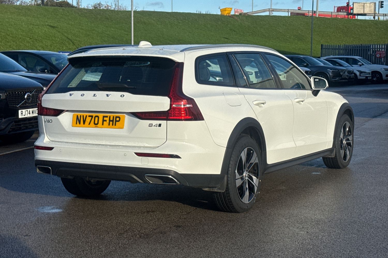 Used Volvo V60 2020 for sale - 76544561: Photo 40