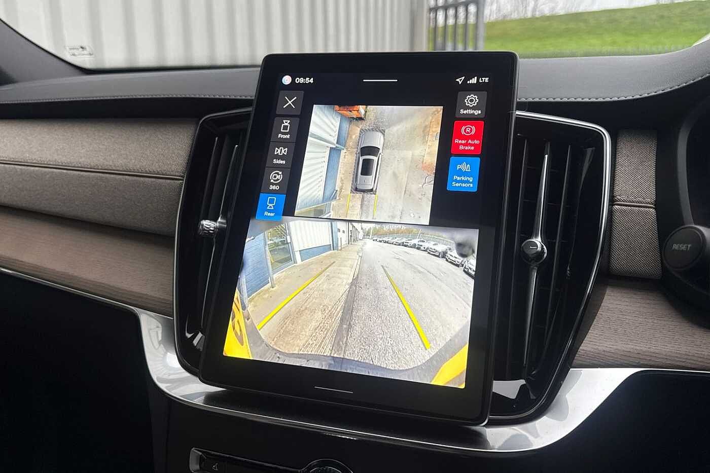 Used Volvo XC90 2025 for sale - 76738097: Photo 17