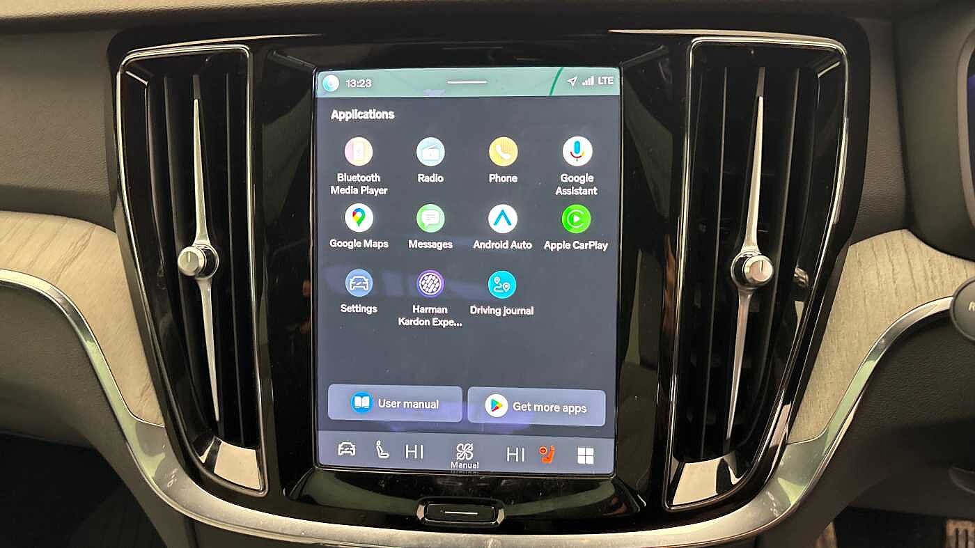 Used Volvo V60 2024 for sale - 77702719: Photo 11