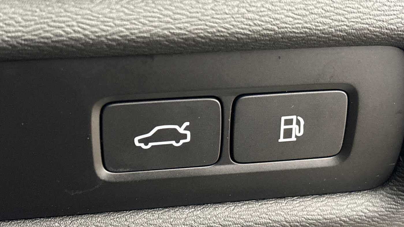 Used Volvo V60 2024 for sale - 77702719: Photo 30