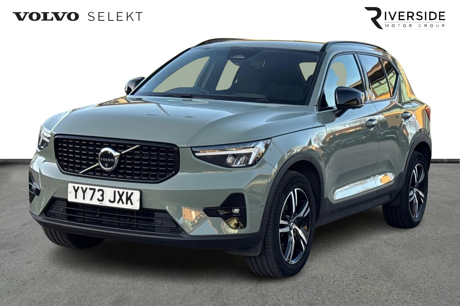 Used Volvo XC40 2023 for sale - 76881672: Photo 9