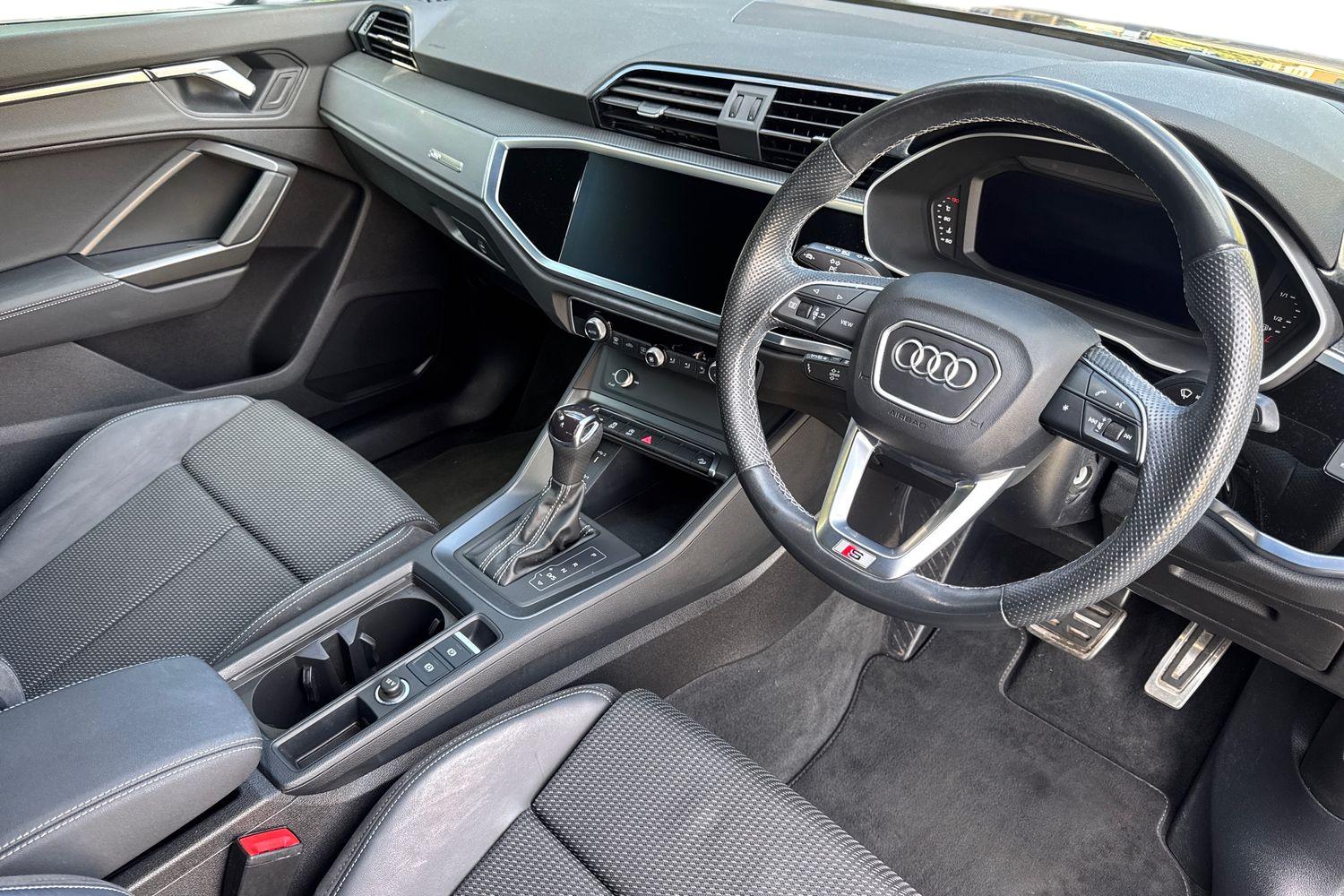 Used Audi Q3 2021 for sale - 75946803: Photo 10