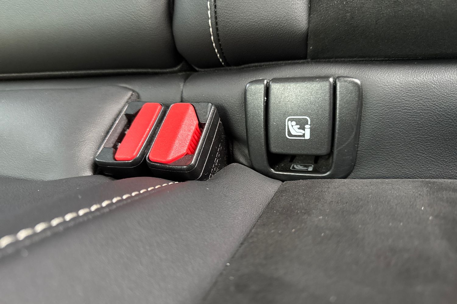 Used Volvo XC40 2022 for sale - 76959993: Photo 37