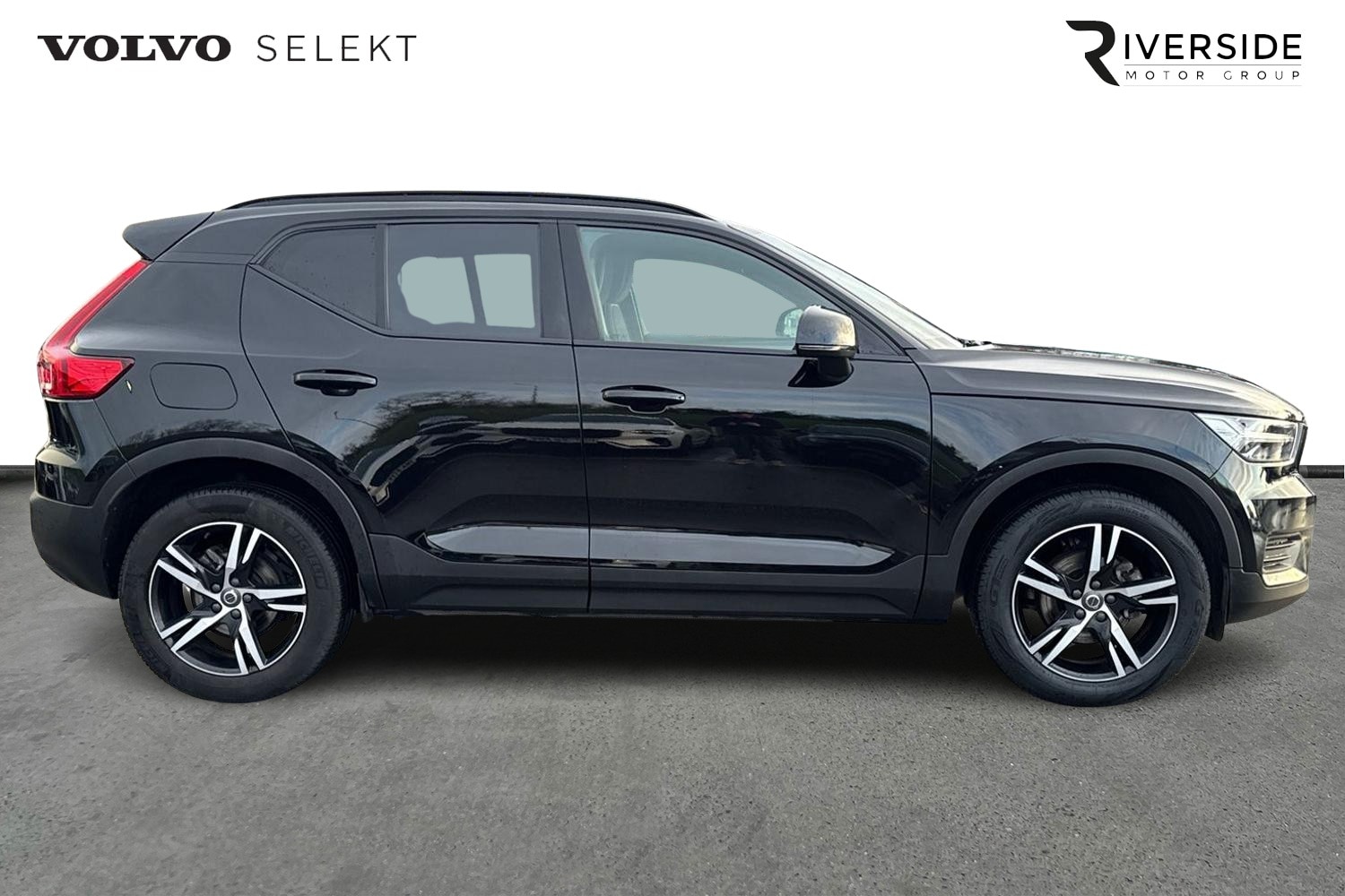 Used Volvo XC40 2022 for sale - 76959993: Photo 4