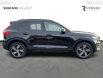 Used Volvo XC40 2022 for sale - 76959993: Photo