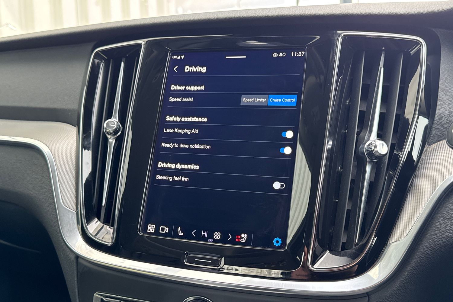 Used Volvo S60 2022 for sale - 77353711: Photo 27