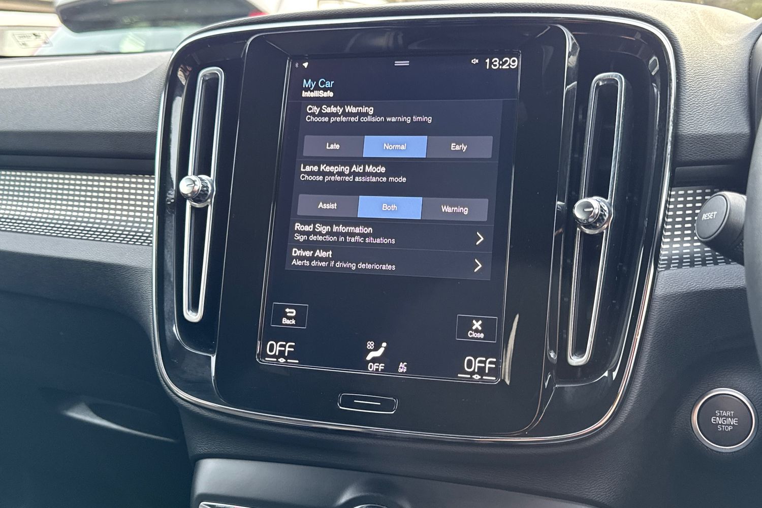 Used Volvo XC40 2022 for sale - 77013080: Photo 28