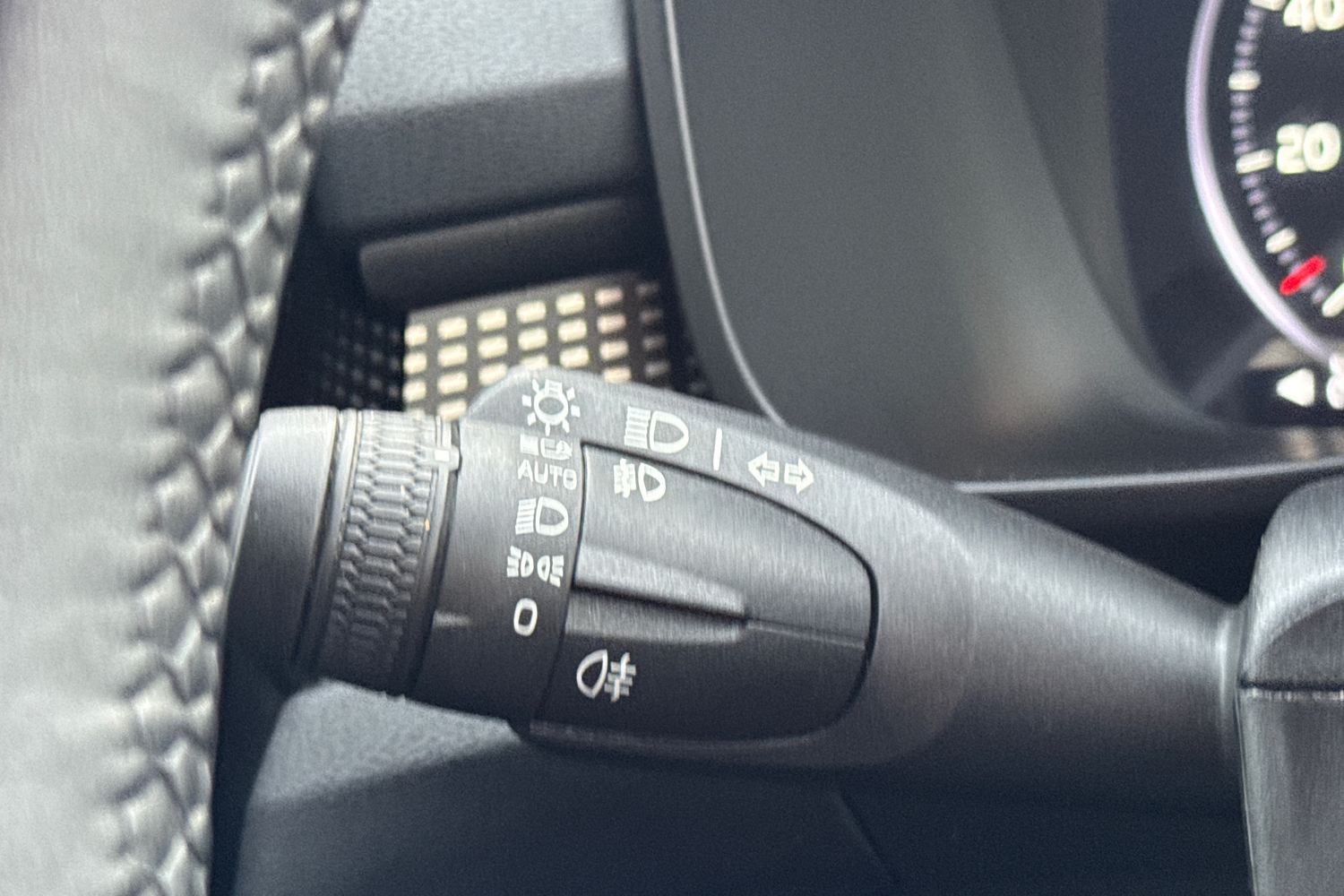 Used Volvo XC40 2022 for sale - 77013080: Photo 30