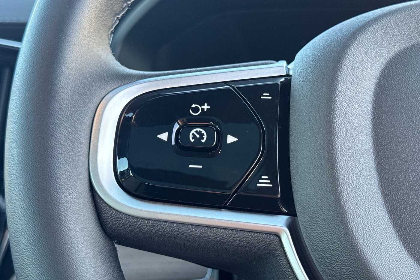 Used Volvo XC90 2025 for sale - 76796364: Photo 11