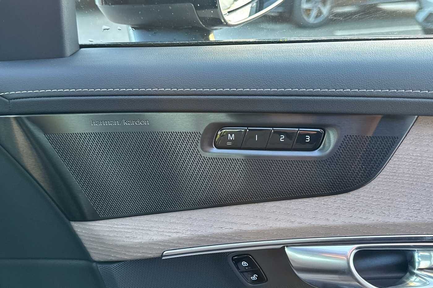 Used Volvo XC90 2025 for sale - 76796364: Photo 35