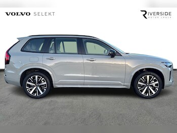 Used Volvo XC90 2025 for sale - 76796364: Photo