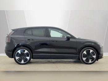 Used Volvo EX30 2025 for sale - 78670399: Photo