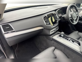 Used Volvo XC90 2024 for sale - 76079202: Photo