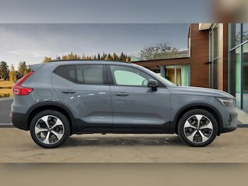 Used Volvo XC40 2022 for sale - 77353723: Photo