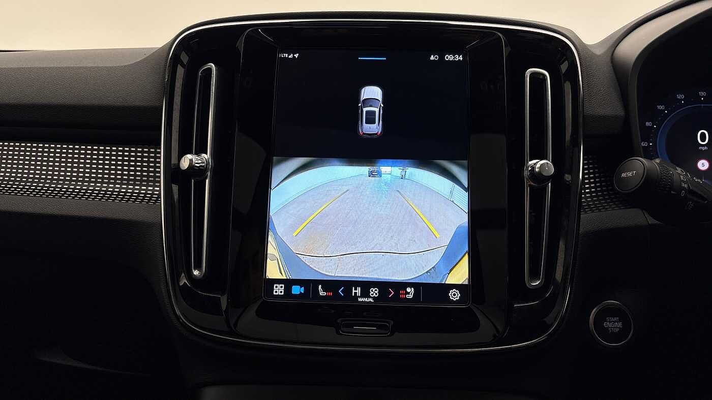 Used Volvo XC40 2022 for sale - 77353723: Photo 42