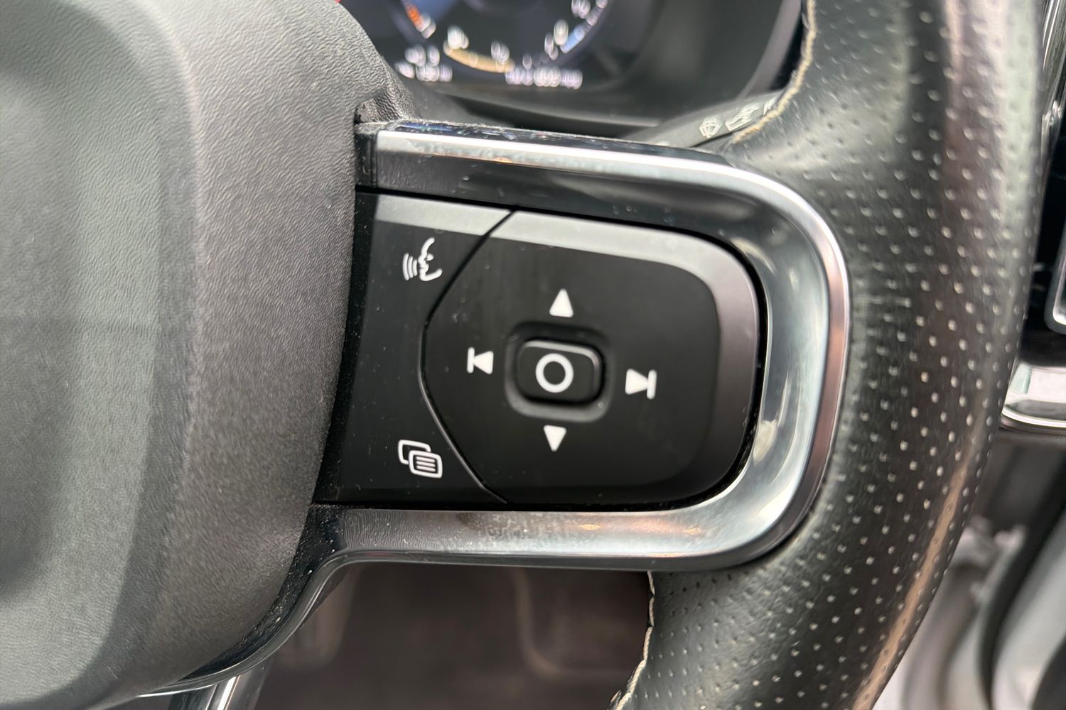 Used Volvo XC40 2021 for sale - 77950636: Photo 12