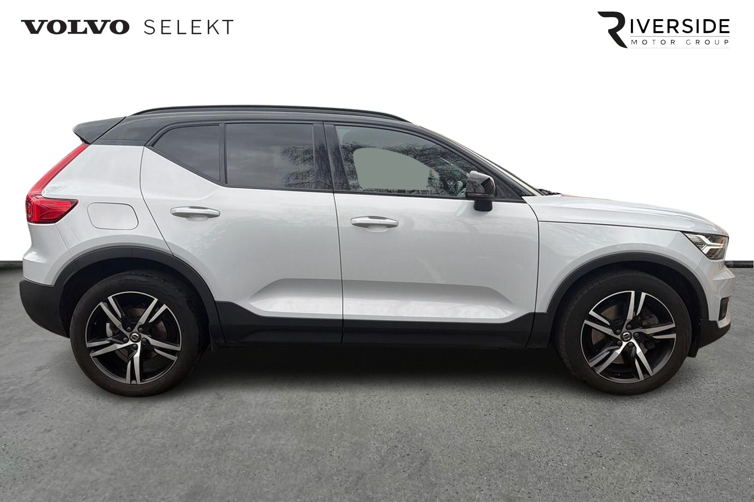 Used Volvo XC40 2021 for sale - 77950636: Photo 4