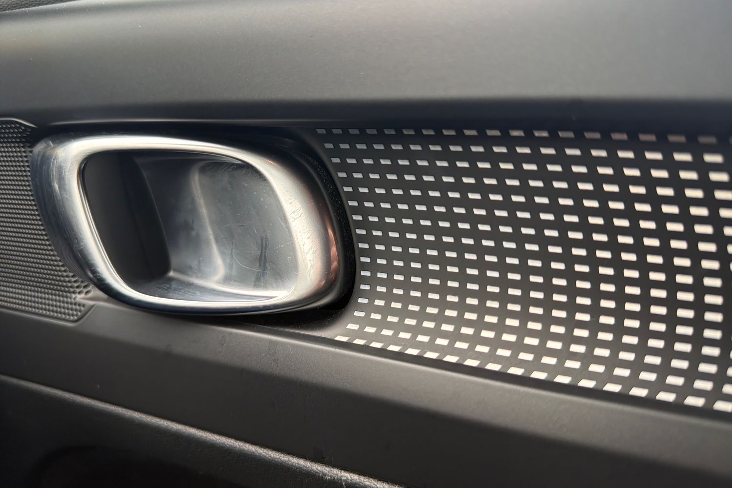 Used Volvo XC40 2021 for sale - 77950636: Photo 40