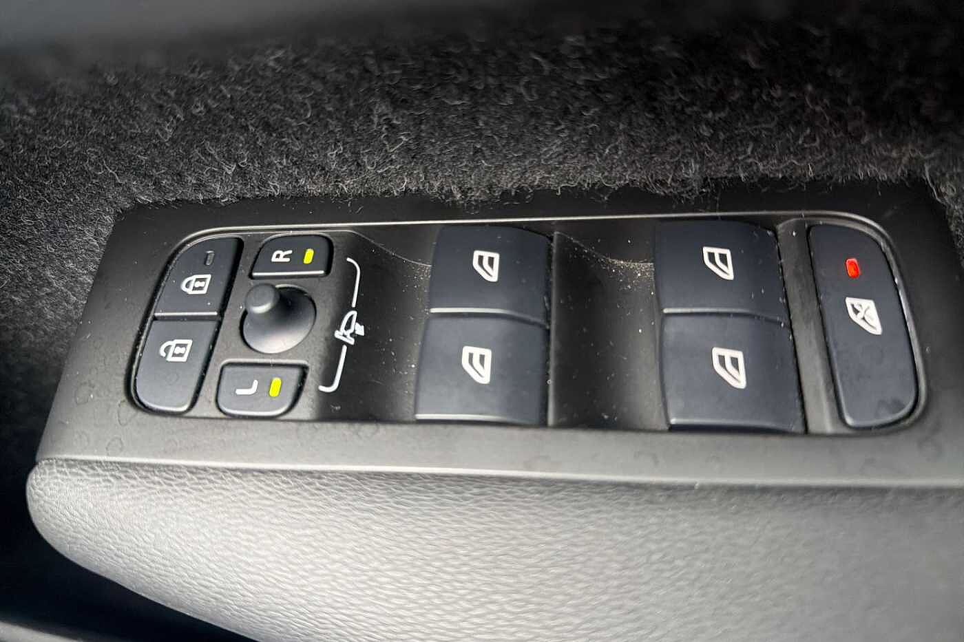 Used Volvo XC40 2021 for sale - 78027958: Photo 30