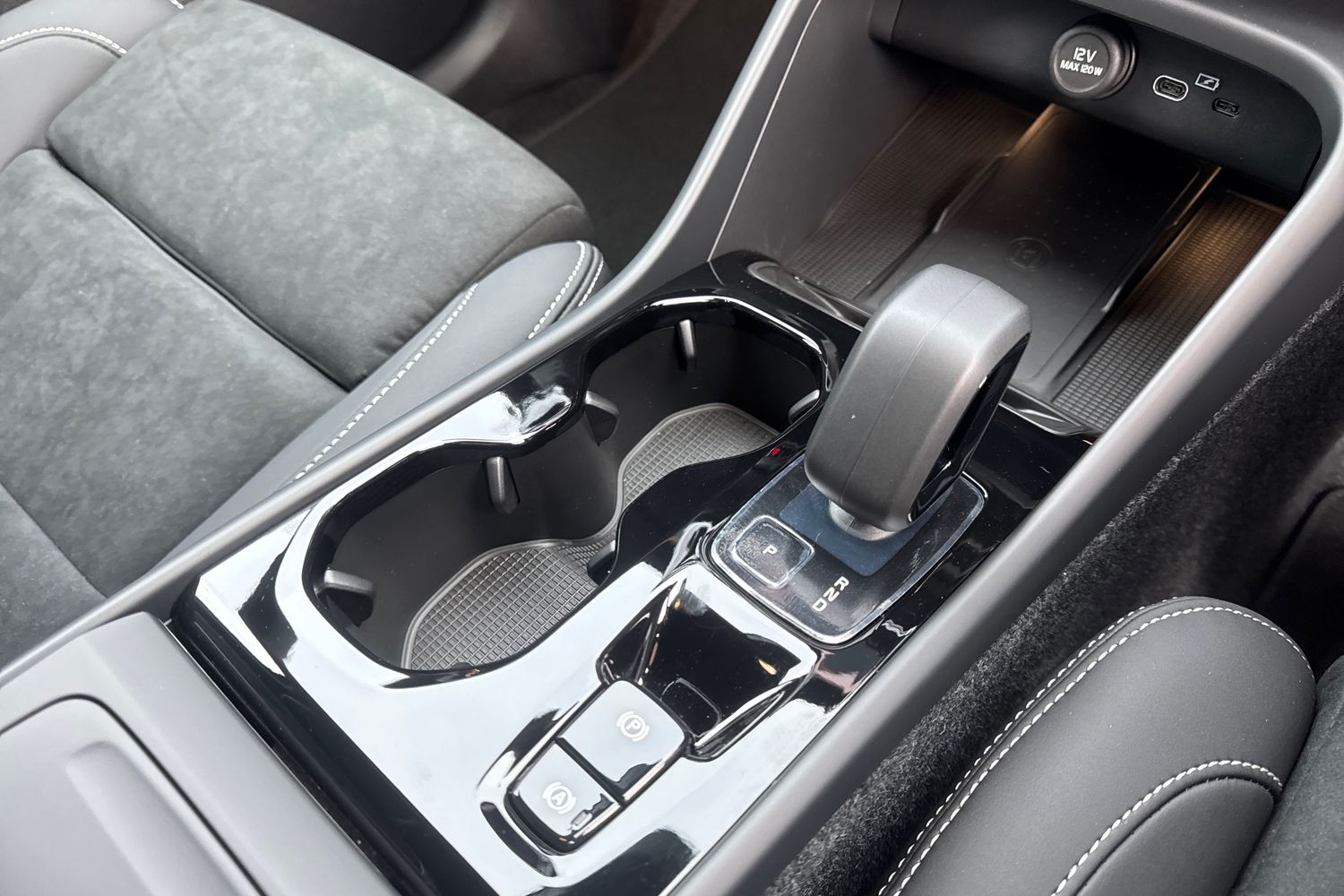 Used Volvo XC40 2025 for sale - 76614972: Photo 13