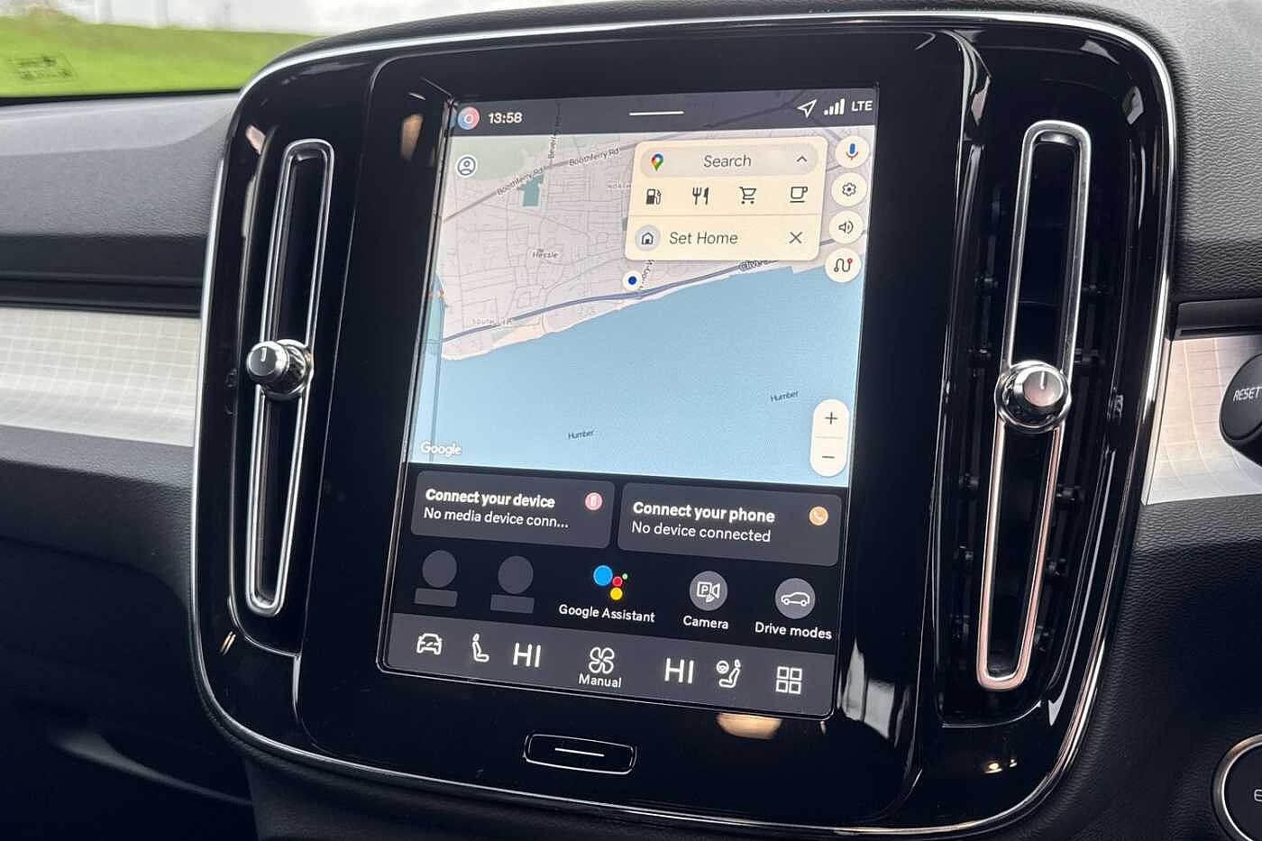 Used Volvo XC40 2025 for sale - 76614972: Photo 15