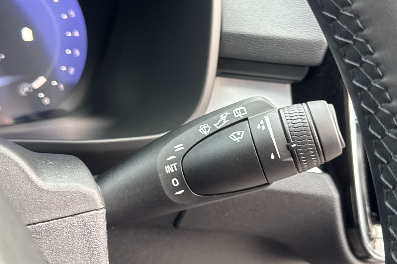 Used Volvo XC40 2025 for sale - 76614972: Photo 30