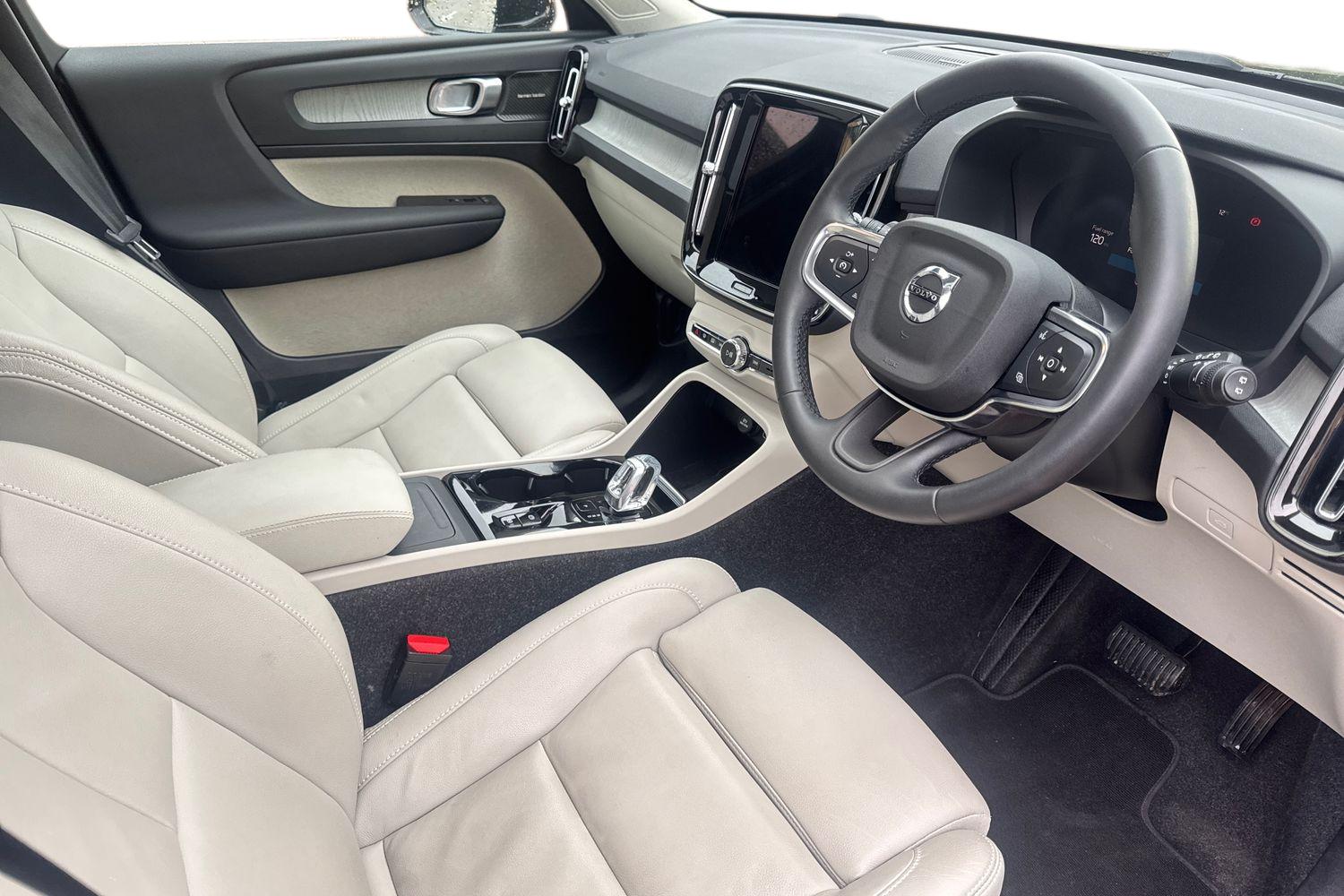 Used Volvo XC40 2025 for sale - 76507656: Photo 10