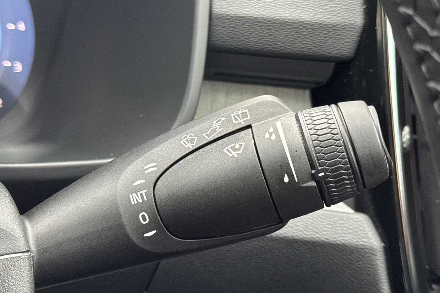 Used Volvo XC40 2025 for sale - 76507656: Photo 30