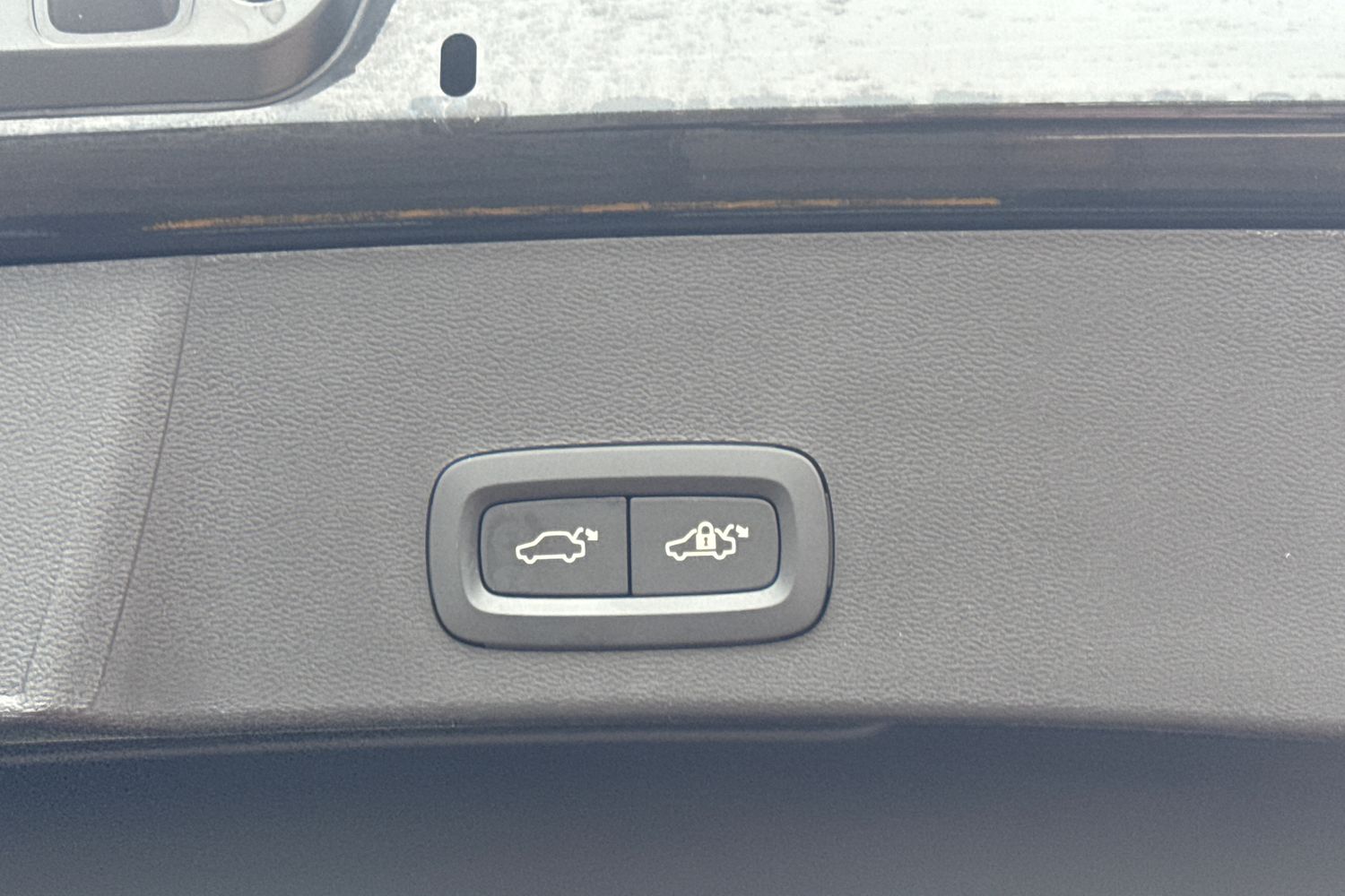 Used Volvo XC40 2025 for sale - 76507656: Photo 38