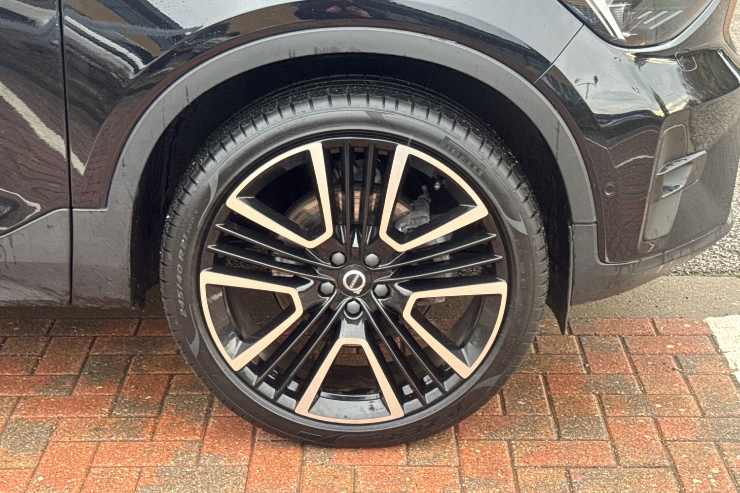 Used Volvo XC40 2025 for sale - 76507656: Photo 5