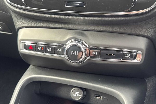 Used Volvo XC40 2020 for sale - 75997032: Photo 14