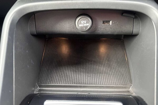 Used Volvo XC40 2020 for sale - 75997032: Photo 31