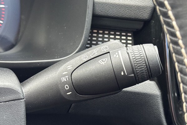 Used Volvo XC40 2020 for sale - 75997032: Photo 34