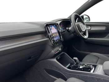 Used Volvo XC40 2024 for sale - 74878723: Photo