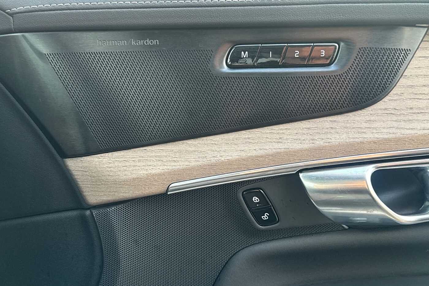 Used Volvo XC90 2025 for sale - 76507483: Photo 32