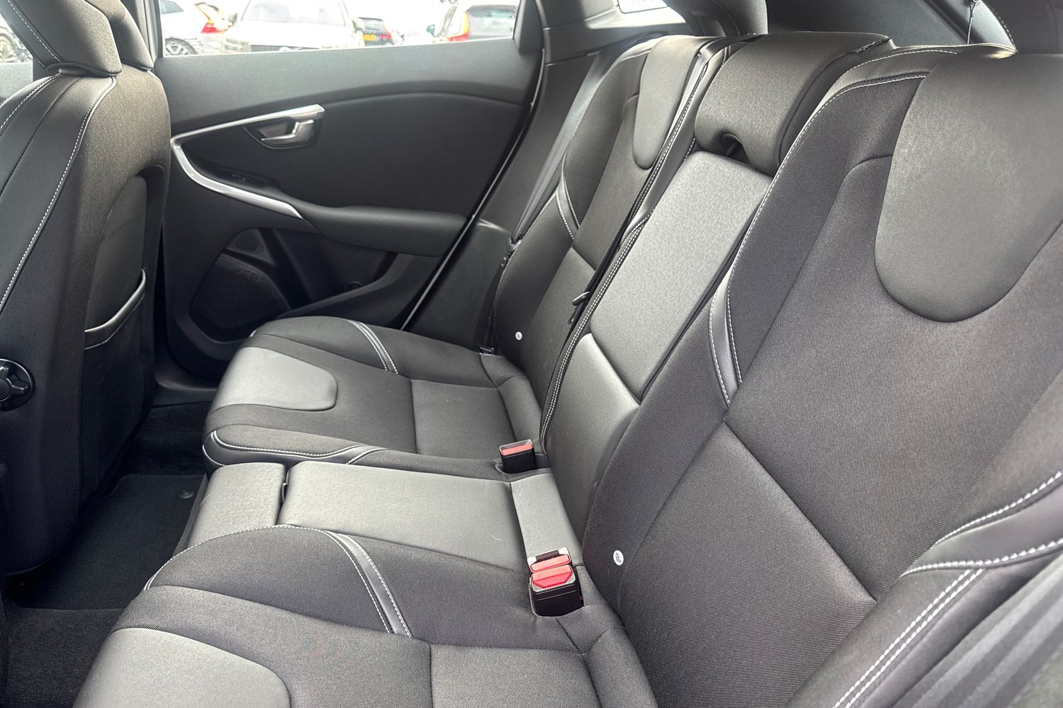 Used Volvo V40 2019 for sale - 77630832: Photo 17