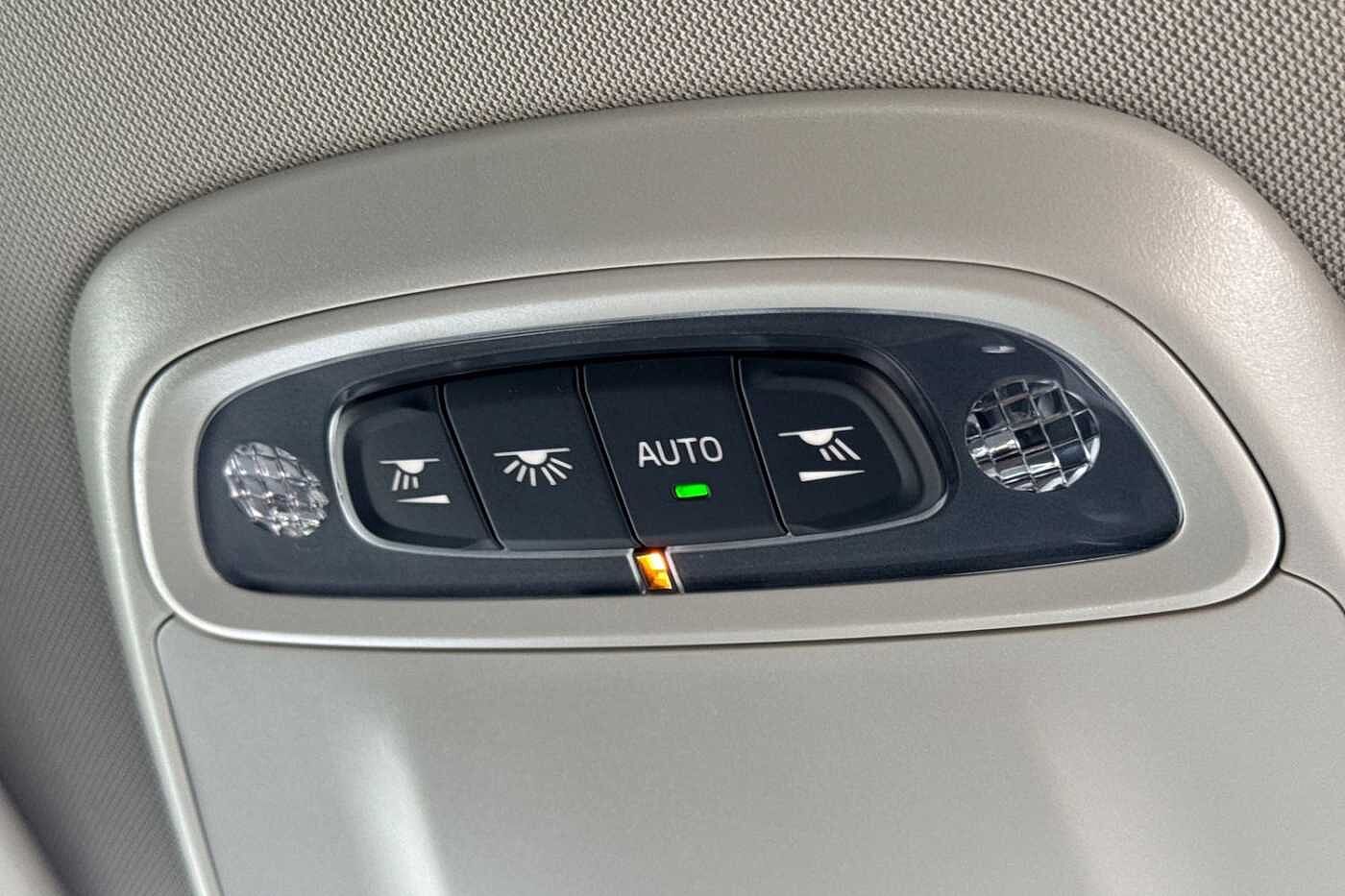 Used Volvo V40 2019 for sale - 77630832: Photo 25